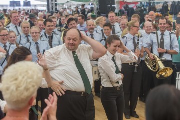 K1600 KSF160904 1484