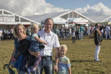 K1600 KSF160904 1558